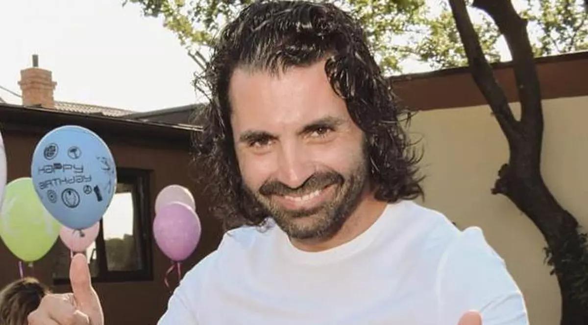 Pățania lui Pepe când a vrut să împodobească bradul de Crăciun. "Am căzut cu el"