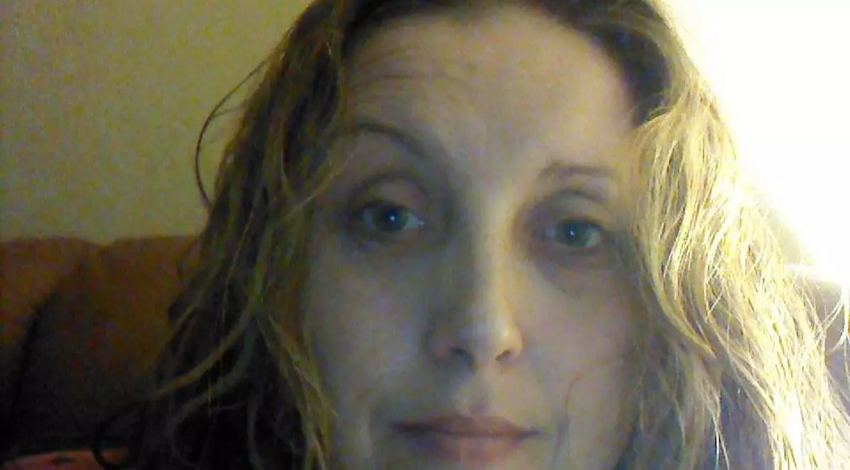 O profesoară a încuiat sala de clasa și le-a dat elevilor un aparat de fotografiat. Ce a urmat a dus la concedierea ei