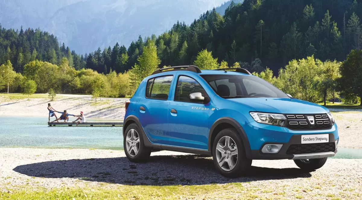 Pentagonul a cumpărat o Dacia Sandero Stepway pentru MApN. Dacia Sandero Stepway