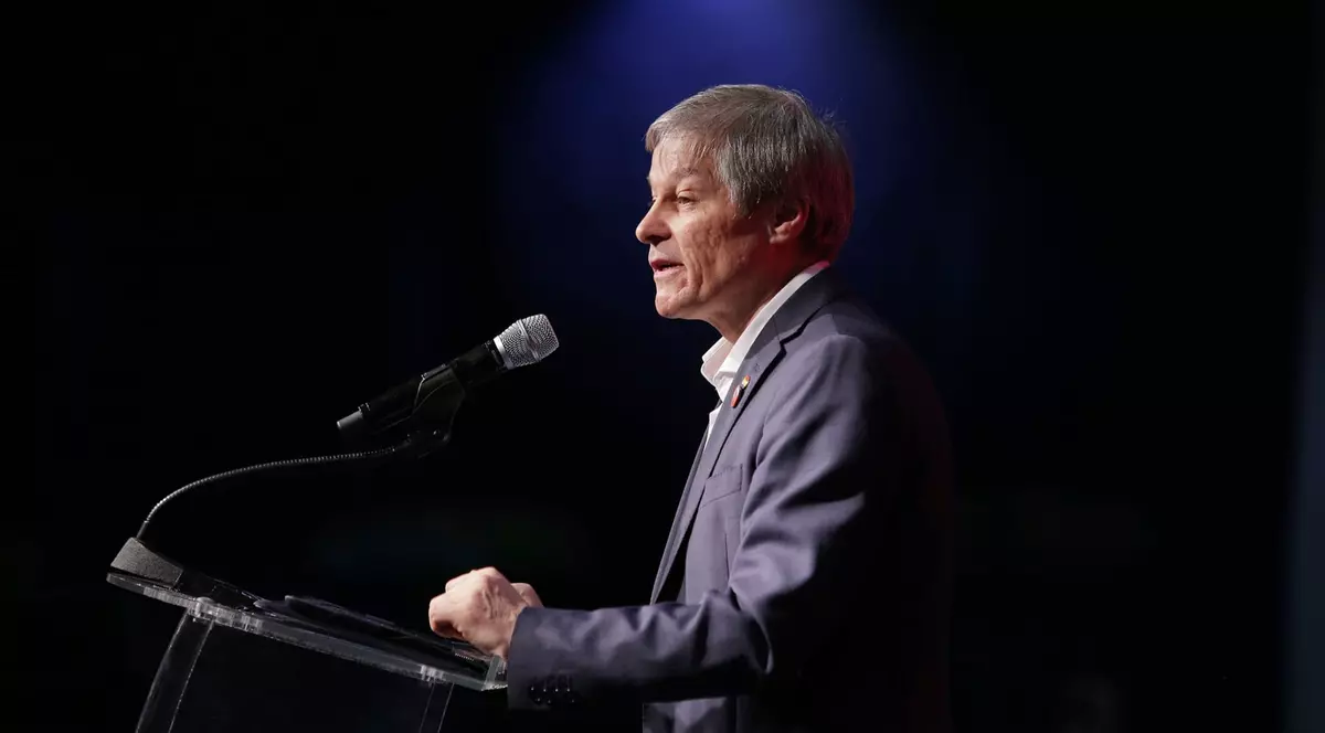 Dacian Cioloş, după ce a fost ales preşedinte PLUS:" Dacă aşteptăm să dispară acest PSD, ne vom trezi cu surpriza că se va întoarce sub alte forme"