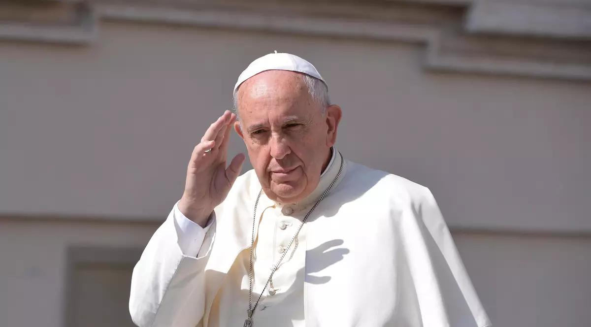 La Iași au început pregătirile pentru vizita Papei Francisc. Autoritățile estimează 120.000 de turiști. Hotelurile sunt rezervate aproape integral