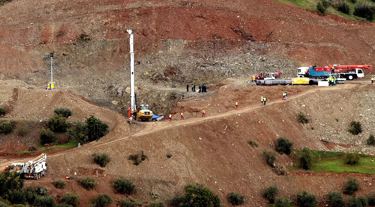 Operațiunea de salvare a micului Julen. O eroare de calcul îi obligă pe salvatorii spanioli să sape din nou tunelul