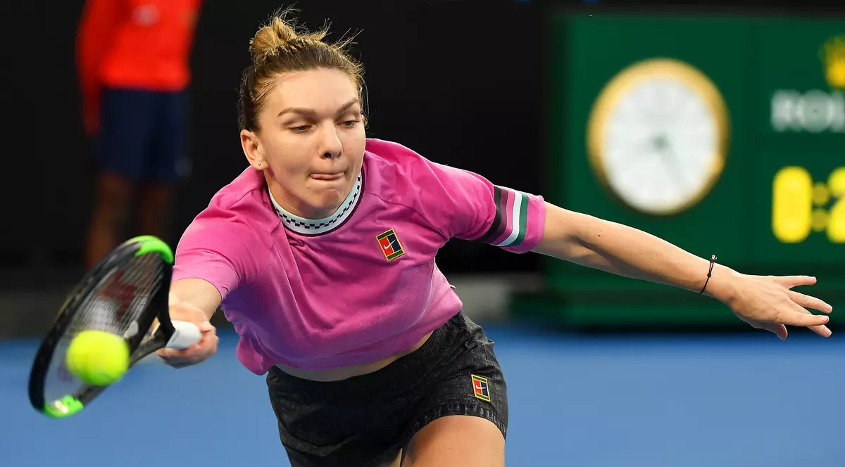 Cât costă noul echipament folosit de Simona Halep în meciul cu Kaia Kanepi