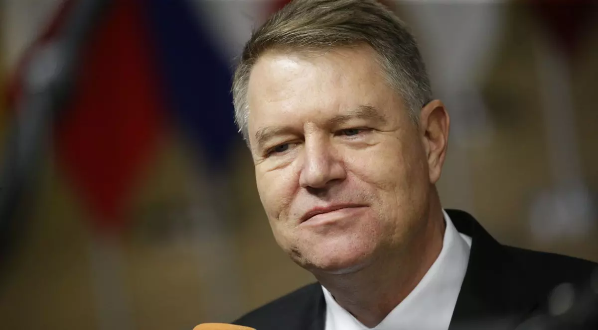 Klaus Iohannis anunţă că va respinge din nou propunerile de miniştri la Dezvoltare Regională şi Transporturi, Lia Olguţa Vasilescu şi Mircea Drăghici