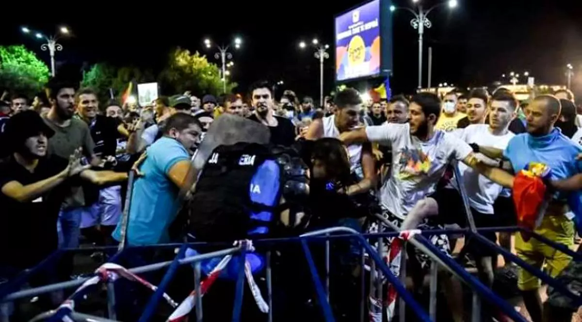 Aproape toate documentele privind protestul din 10 august din Piața Victoriei, declasificate