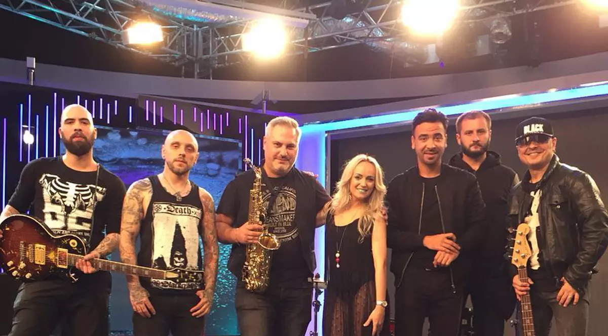 “Moștenitorii” Iris și Holograf au plecat să cânte pe vapor. Cristi Dumitrescu și Vladimir Pocorschi și-au mutat trupa în America