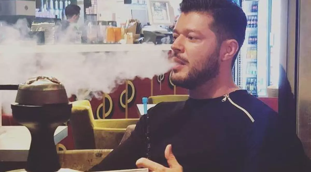Victor Slav are iubită. Cine este bruneta cu care a sărbătorile de iarnă și pe care a dus-o la Budapesta