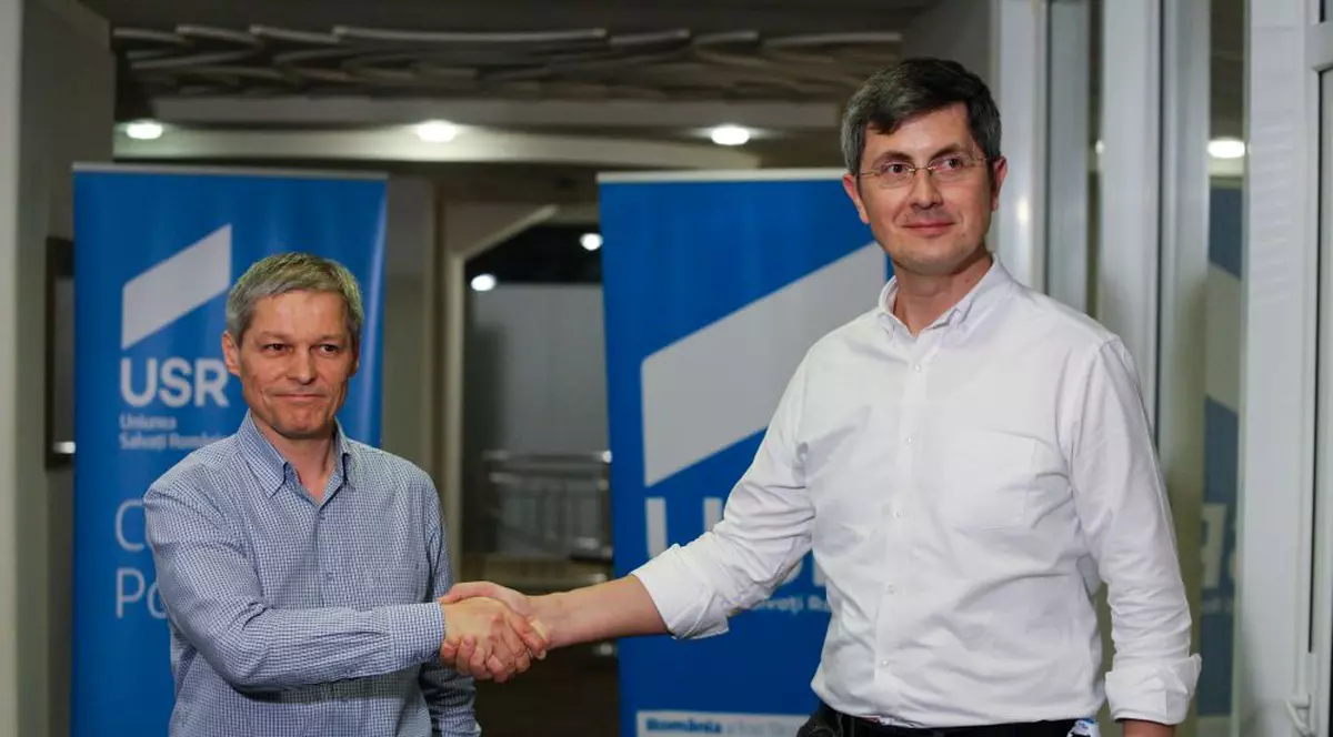 S-a decis Alianţa 2020 USR+PLUS. Cele două partide merg împreună la europarlamentare, Dacian Cioloş este cap de listă