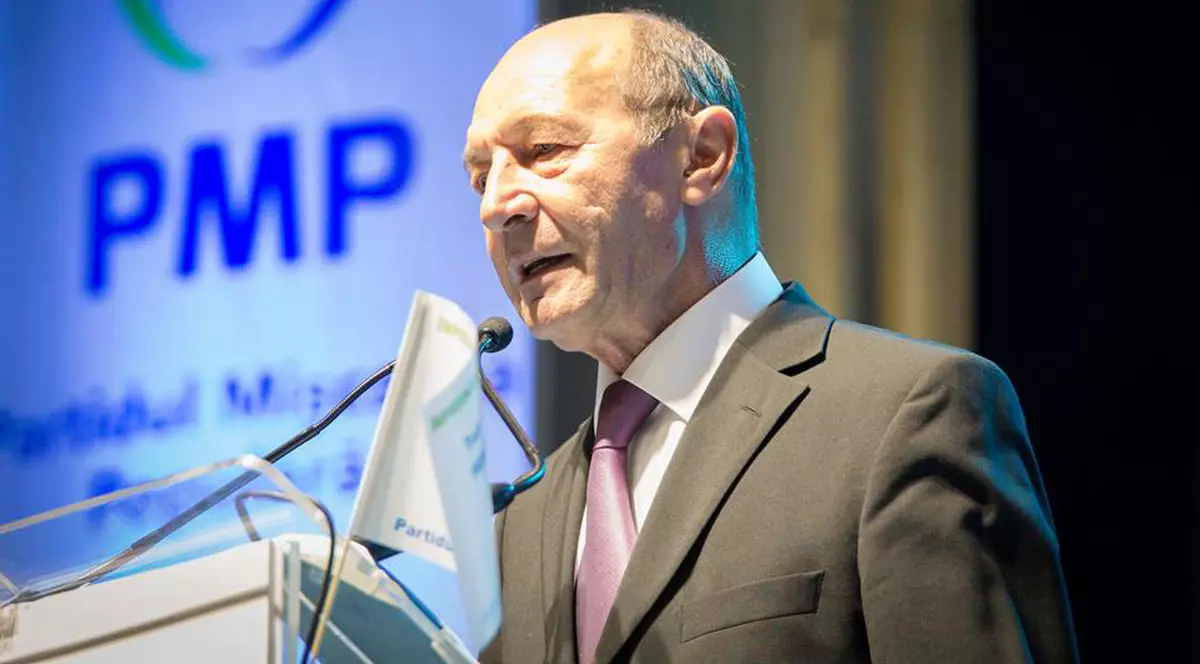 Avertismentul lui Băsescu către Putere, după tăierea bugetelor serviciilor: "Preşedintele va retrimite bugetul în Parlament, l-aţi înşelat!"