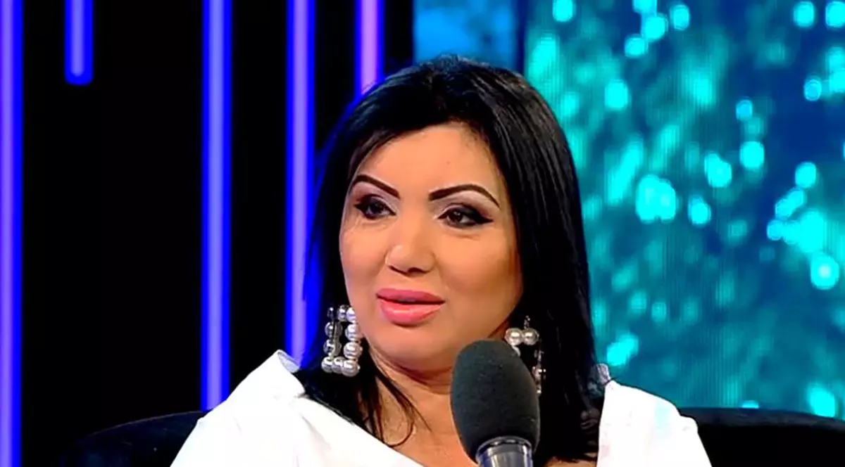 Adriana Bahmuțeanu, de urgență pe mâna medicilor. Plasa care i-a fost pusă la o altă operaţie s-a rupt