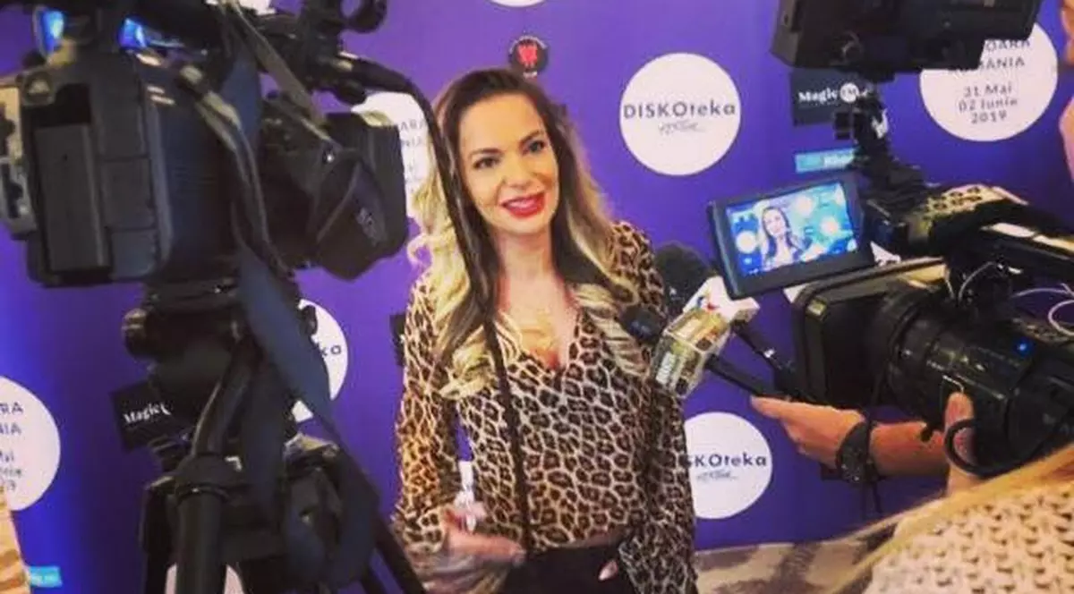 Ștefan Manolache și Andreea Antonescu, împreună la Iași. Artista a ieșit cu familia iubitului ei în oraș