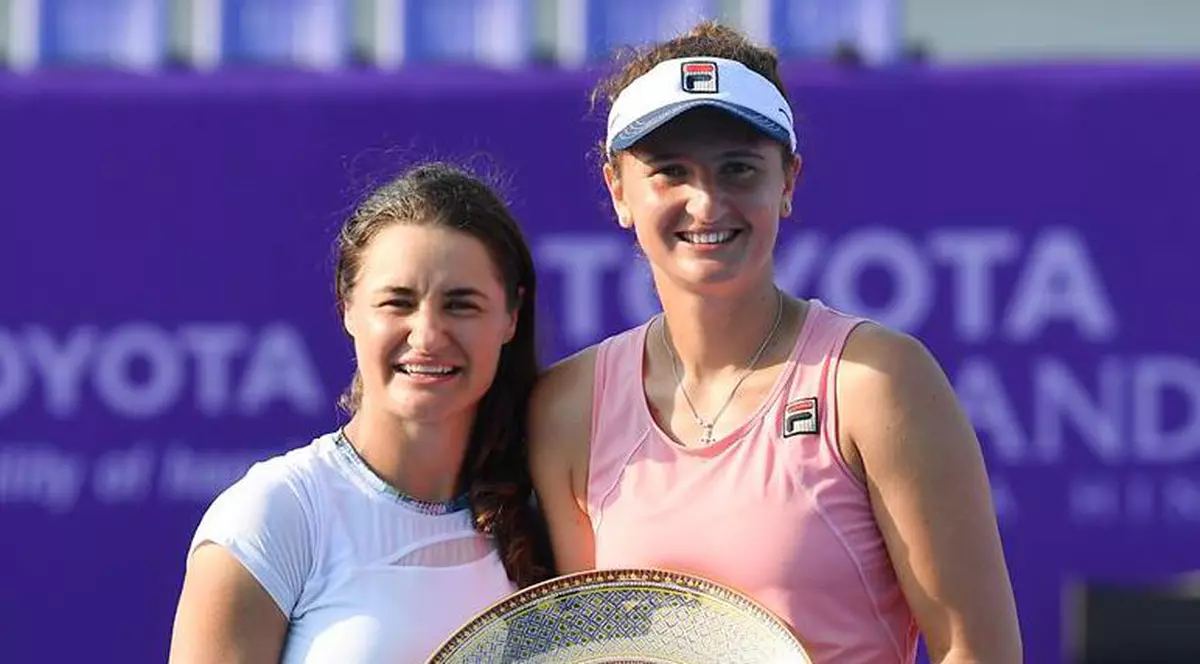 Irina Begu şi Monica Niculescu au cucerit titlul la dublu în turneul WTA de la Hua Hin