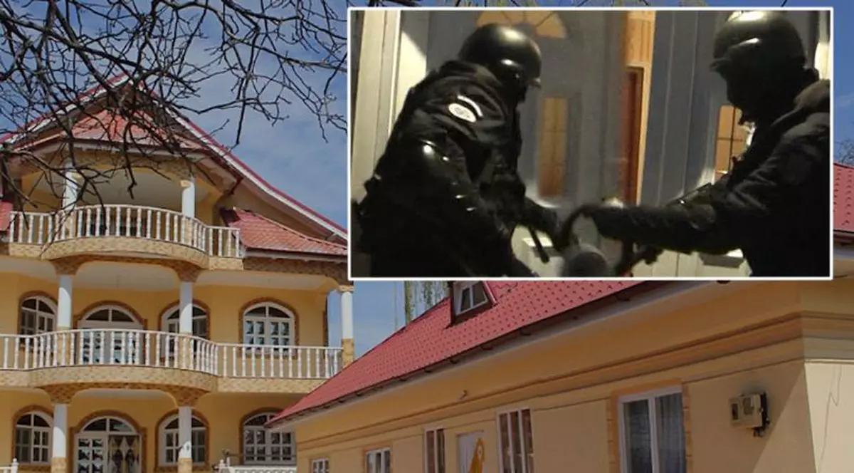 Cazul Țăndărei, prezentat de tabloidul The Sun: "Orașul de lux în care gangsterii români bogați construiesc palate din banii britanicilor și din sclavia copiilor"