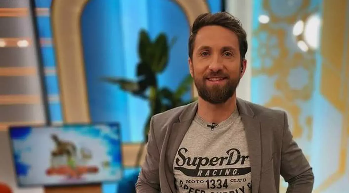 Dani Oțil, de nerecunoscut la „Scena misterelor”. Colegii lui au rămas cu gura căscată