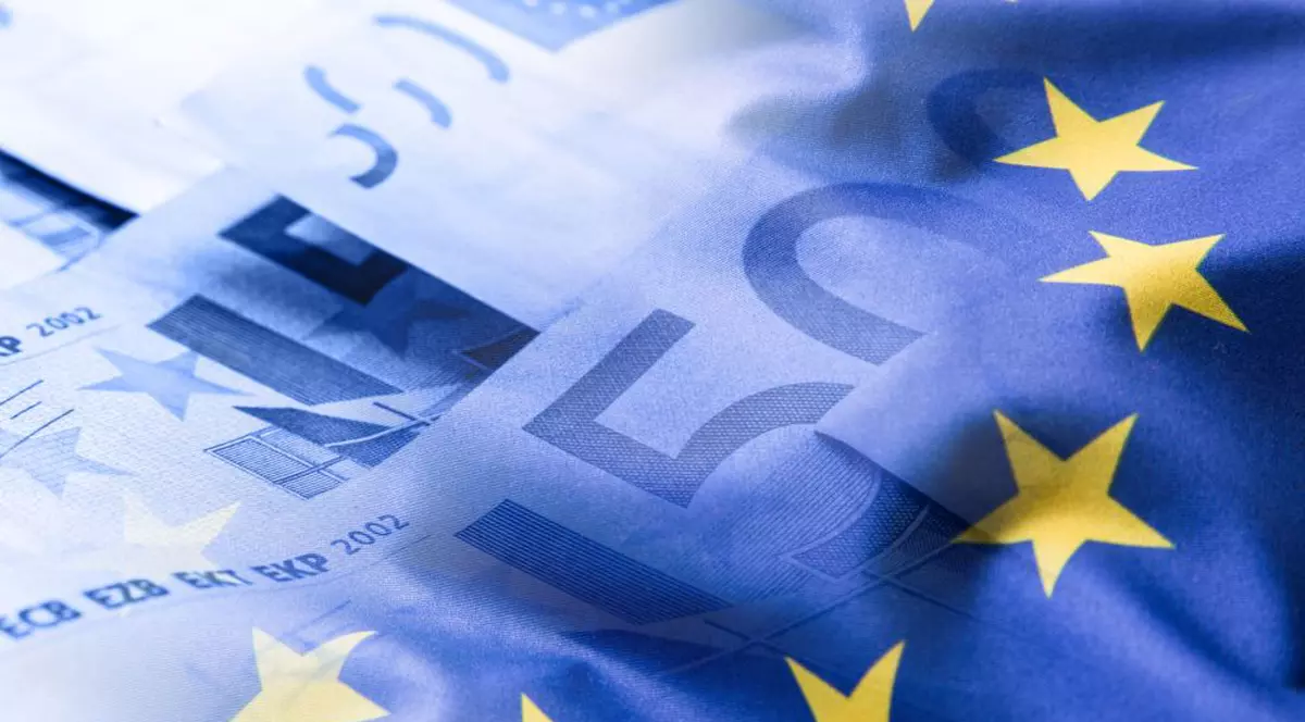 Asociație: România, obligată de CEDO să plătească daune de 15 milioane de euro în mai multe procese. Bancnote de euro