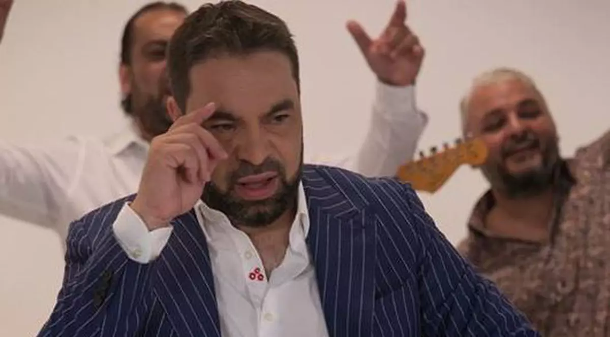 Florin Salam nu mai are telefon de 4 ani. A spus care este motivul