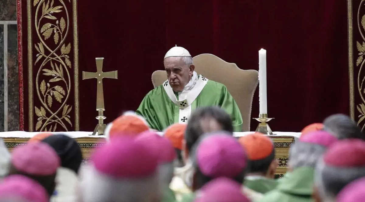 Papa Francisc promite oprirea mușamalizării abuzurilor sexuale