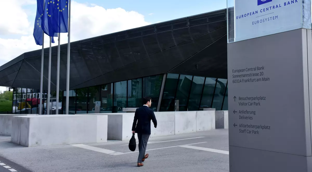 Banca Centrală Europeană i-a scris lui Teodorovici, din cauza ”taxei pe lăcomie”. Sediul BCE din Frankfurt