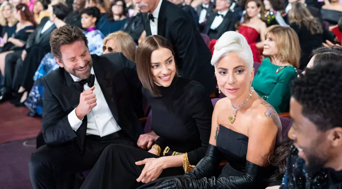 Irina Shayk, iubita lui Bradley Cooper, a șters-o pe Lady Gaga șters-o pe Lady Gaga de pe rețelele de socializare