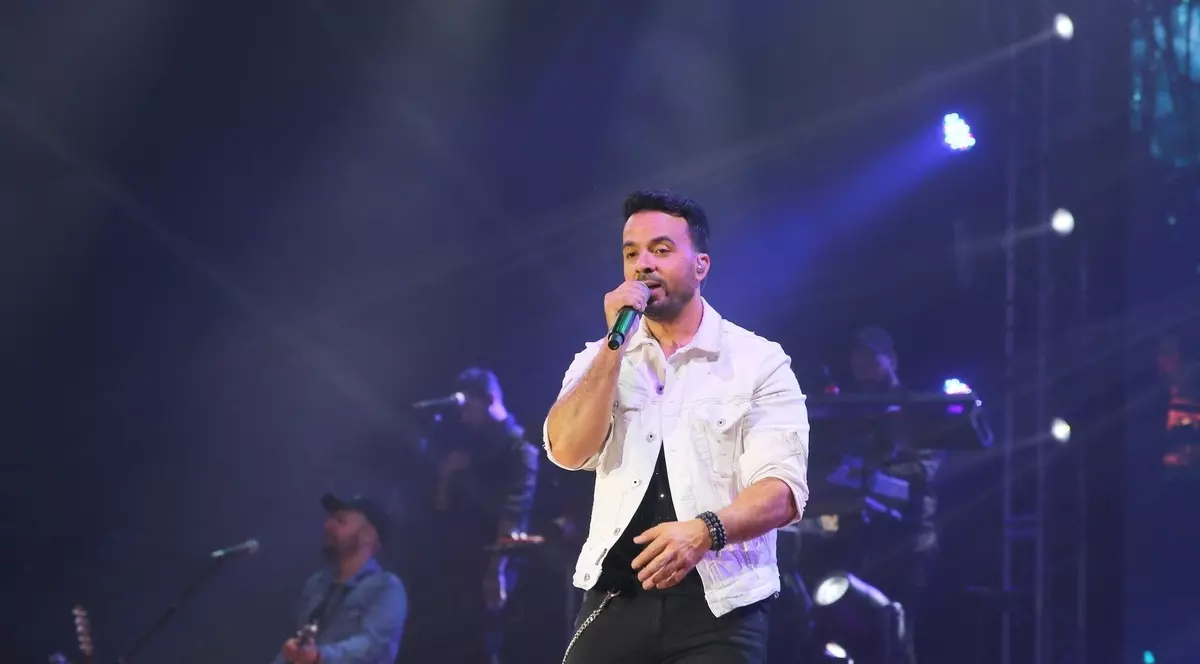 Cum arată actuala soție a lui Luis Fonsi, interpretul hit-ului 