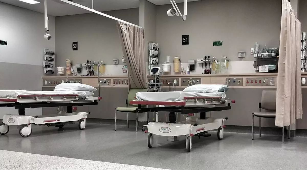 O femeie din India a murit după ce i-a explodat gura