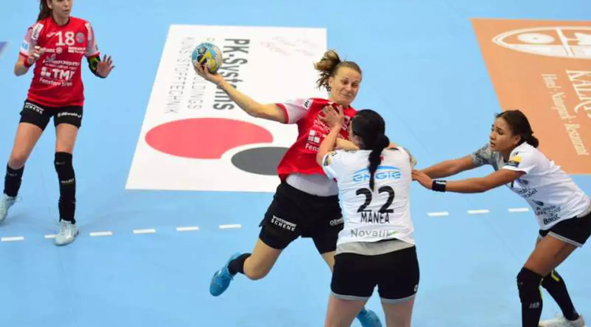 CSM București, în sferturile Ligii Campionilor de handbal feminin după 38-30 cu Thuringer