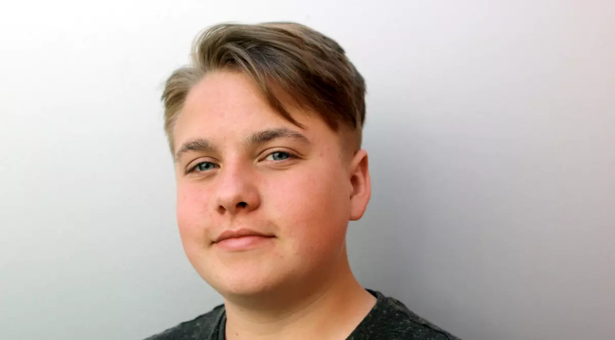 Un tânăr spulberat de o motocicletă a fost readus la viață de medici de patru ori! "Joe n-ar mai fi fost printre noi fără ajutorul lor"