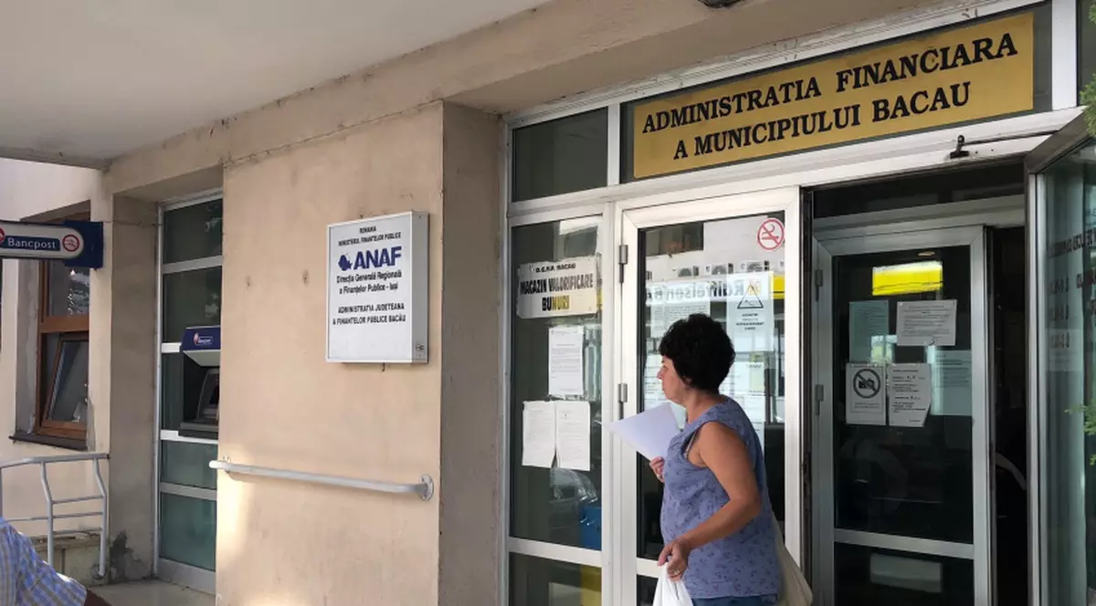 Contribuabili din Bacău, obligați să plătească 348 de lei la ANAF pentru venituri de 1 leu