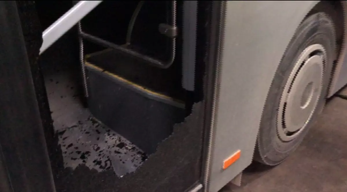 Un șofer de autobuz din Constanța a fost bătut de mai mulți tineri!