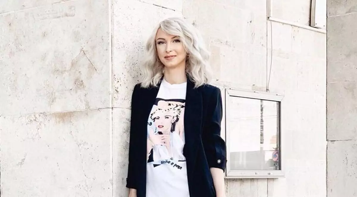 Andreea Bălan, enervată la culme. "Nu mă operez a patra oară, e o aberație"