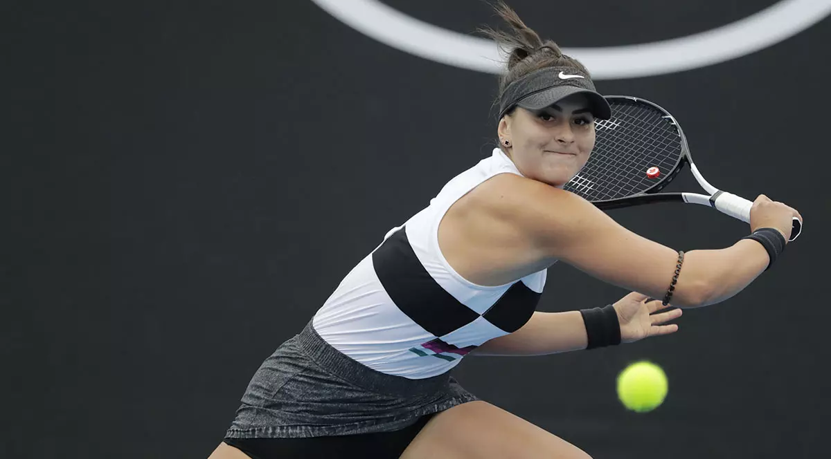 Olteanca din Canada care a depășit-o pe Halep! Bianca Andreescu face yoga cu mama ei, iar bunica se roagă pentru ea