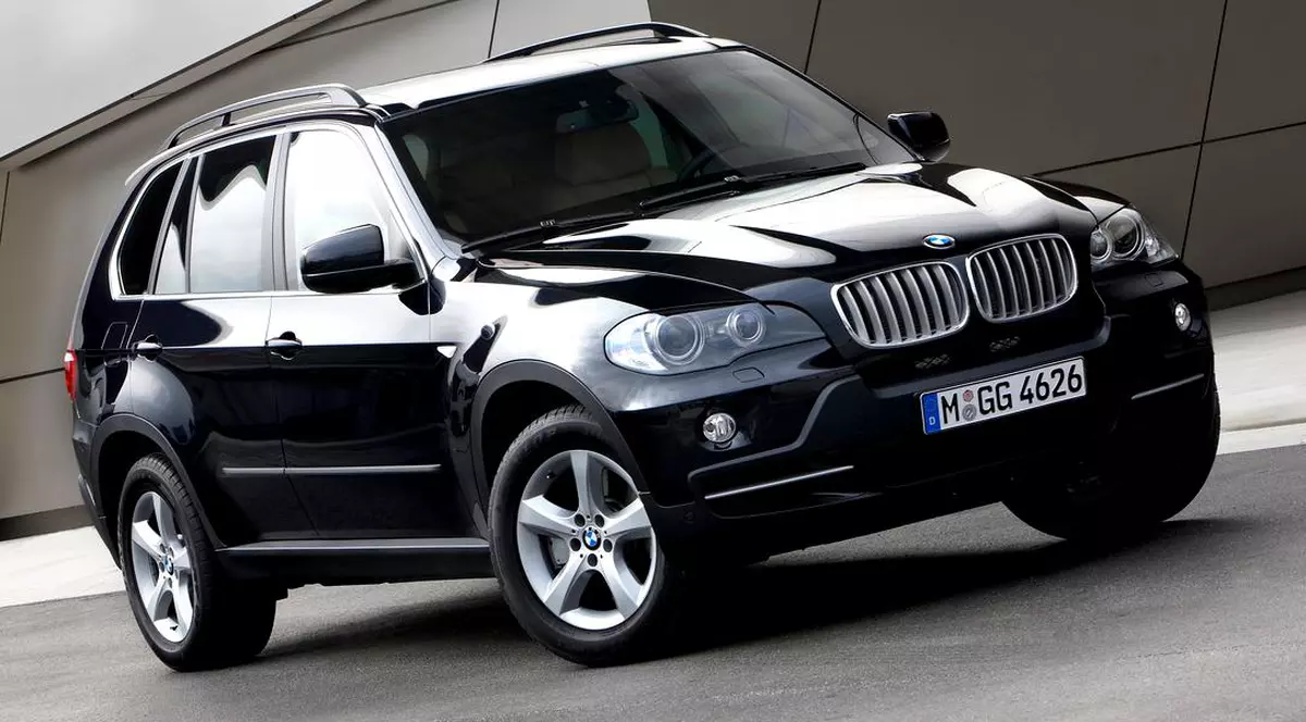 Româncă din Italia, condamnată la închisoare după ce a vrut să cumpere o mașină cu un cec fals