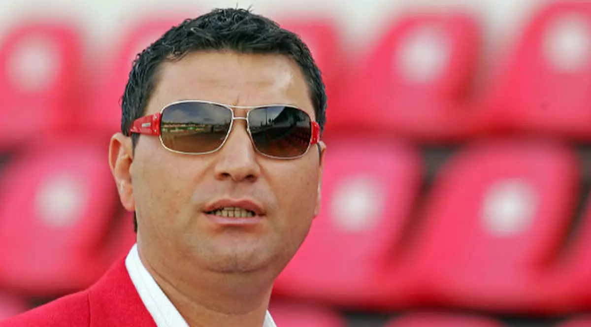 Cristi Borcea fuge de muncă la pușcărie. De patru luni, o ”rupe” toată ziua pe table