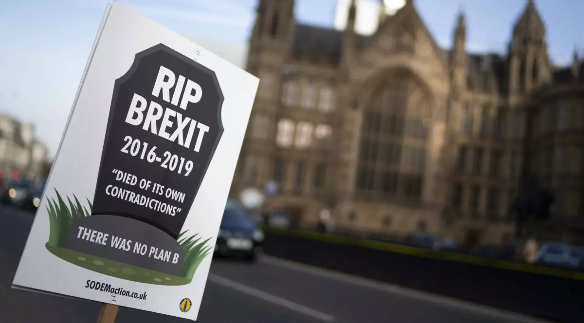 UPDATE / Acordul revizuit pentru Brexit, propus de Theresa May, a fost respins de Parlamentul britanic! Ce urmează acum