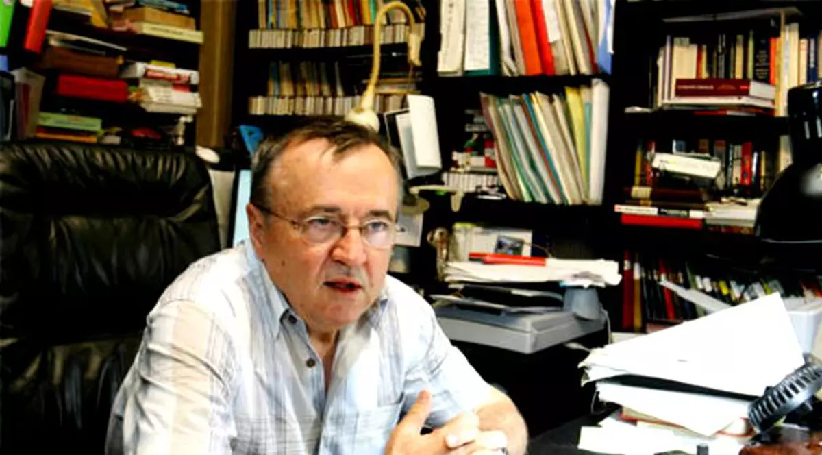 Ion Cristoiu, audiat de Secţia Specială de Anchetă a magistraţilor în dosarul Laurei Codruţa Kovesi