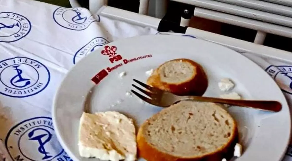 Farfurii cu sigla PSD, la pacienții din Institutul Matei Balș. Reacția Ministerului Sănătății