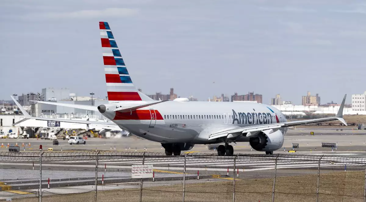 Două aeronave Boeing 737 MAX s-au prăbuşit