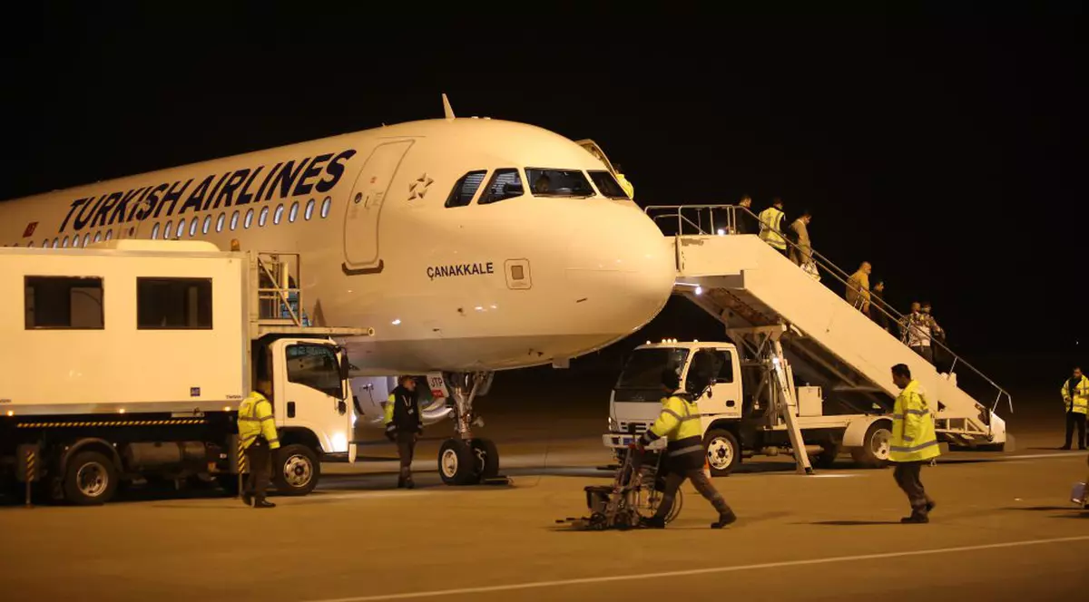 Cel puțin 30 de oameni au fost răniți în timpul unui zbor Turkish Airlines din cauza turbulențelor