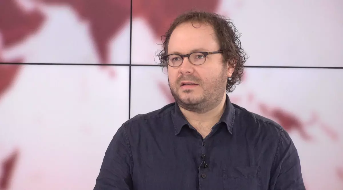 VIDEO | Cum ne este deturnată atenția și de ce trebuie să ne temem în următoarea campanie electorală? Interviu cu cercetătorul James Williams, fost strateg Google