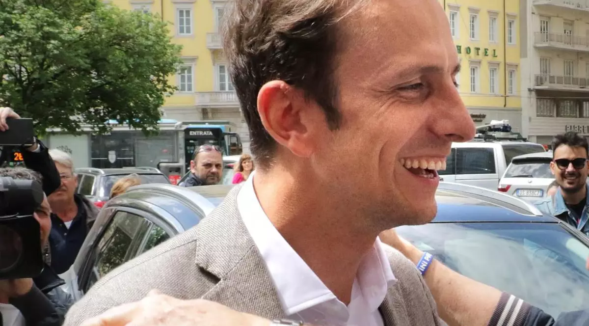 Un politician italian care se opunea vaccinării obligatorii a copiilor s-a îmbolnăvit de varicelă