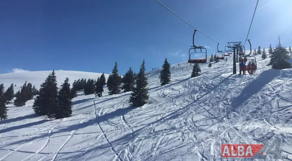 Pârtiile pe care se schiază la mijlocul lunii martie în Alba