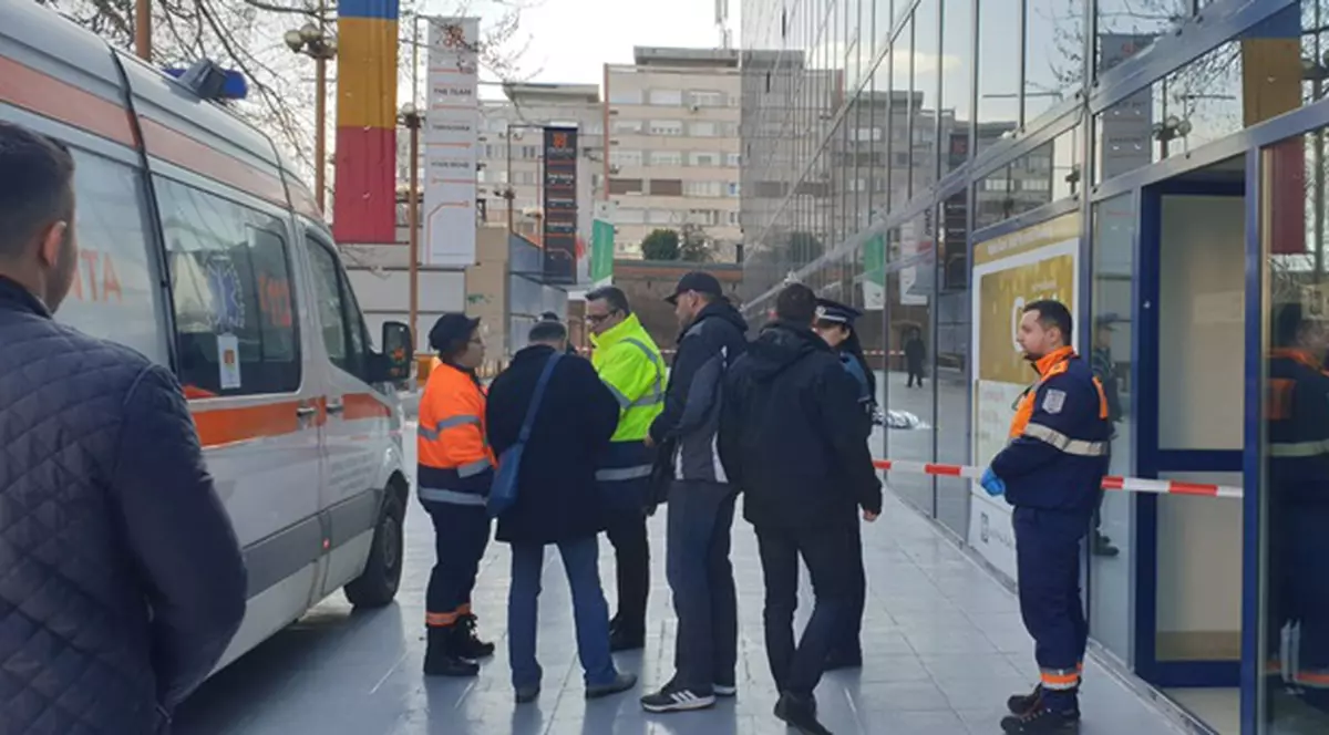 Un procuror DNA, mort, după ce s-a prăbușit de la etajul 6 din sediul Direcției Naționale Anticoruptie din Timișoara