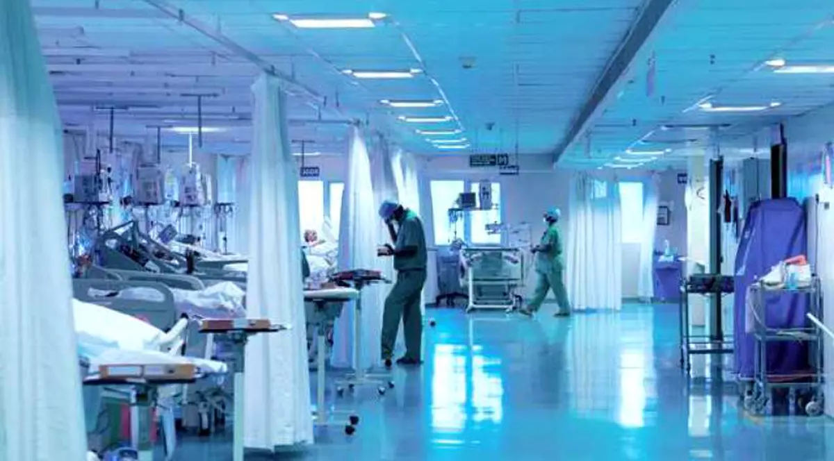 Fetiţa din Botoșani care a ajuns la spital cântărind doar 6 kilograme la 12 ani a murit. Poliția a declanșat o anchetă
