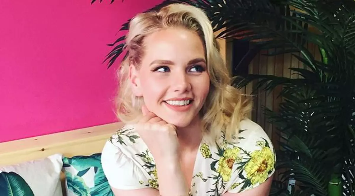 Elly Mayday a murit vineri, pe 1 martie, la vârsta de 30 de ani, după ce s-a luptat cu cancerul ovarian