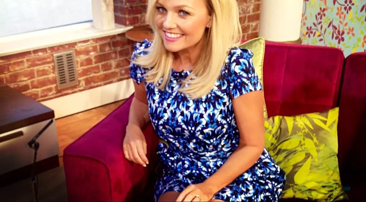 Emma Bunton, fostă componentă a trupei Spice Girls, se pregătește de nuntă. E cu același bărbat de 20 de ani