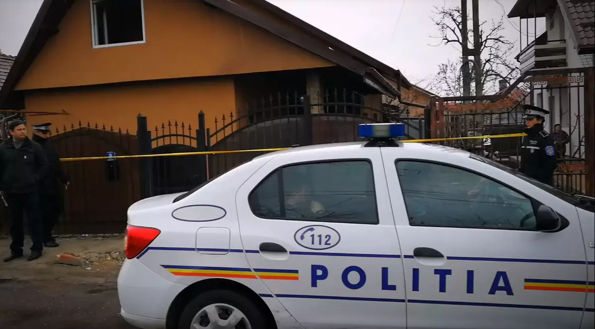 Un bărbat și-a ucis fiul și fosta soacră, în Piatra Neamț