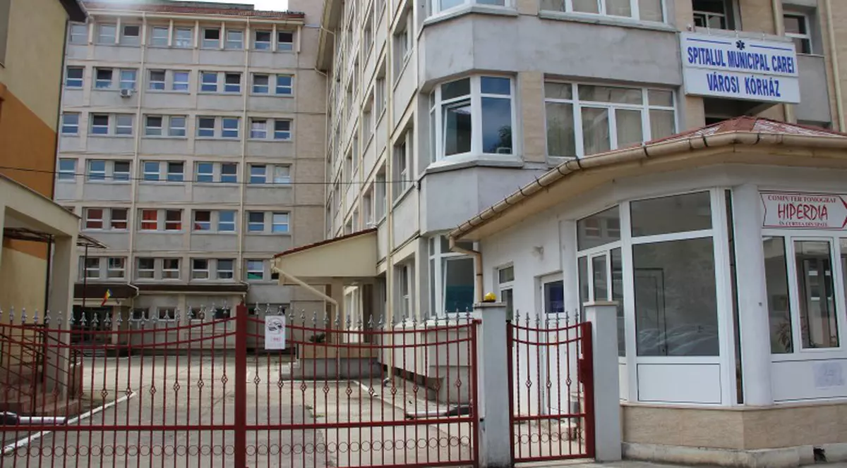 Un medic din Carei a dat înapoi plicul cu bani unei bătrâneUn medic din Carei a dat înapoi plicul cu bani unei bătrâne