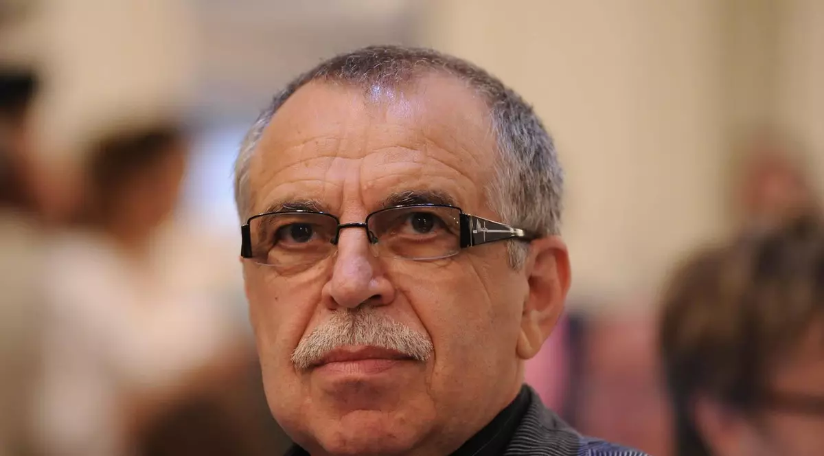 Victor Boștinaru nu mai candidează