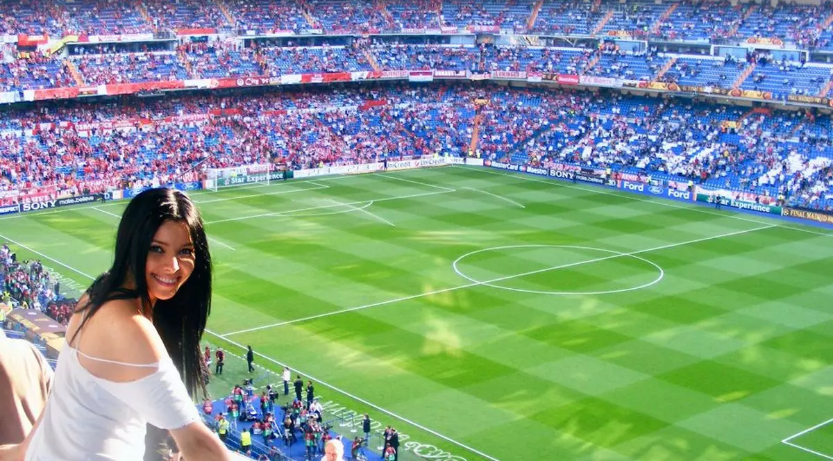 Corina Caragea colecționează bilete de la meciurile de fotbal