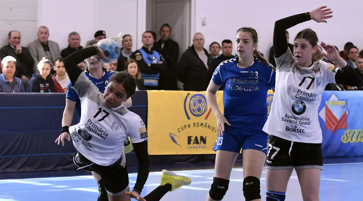 Final 4 Cupa României la handbal feminin. Totul spre o finală CSM București - SCM Rm. Vâlcea